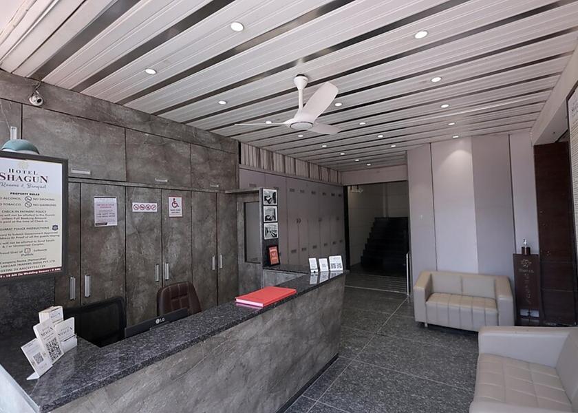 Gujarat Surat Public Areas