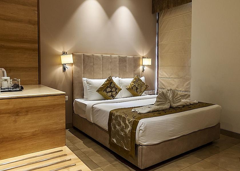 Uttar Pradesh Varanasi Executive Room