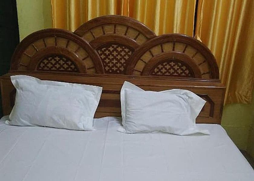 Uttar Pradesh Varanasi Room