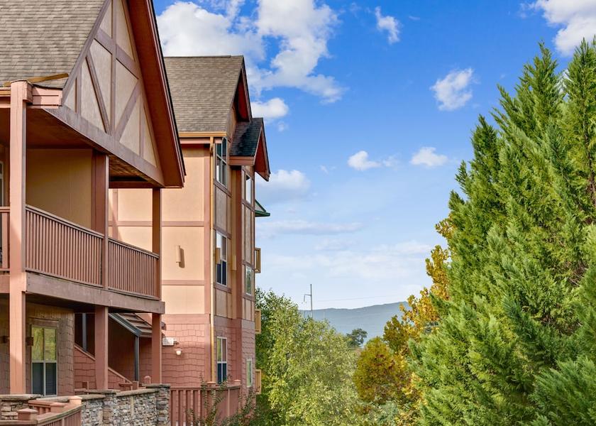 Tennessee Pigeon Forge Exterior Detail