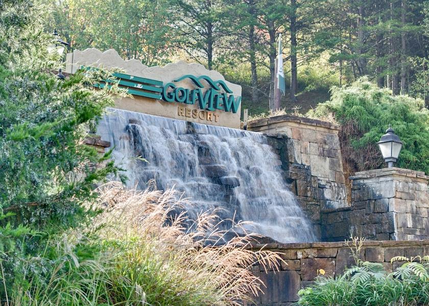 Tennessee Pigeon Forge Exterior Detail