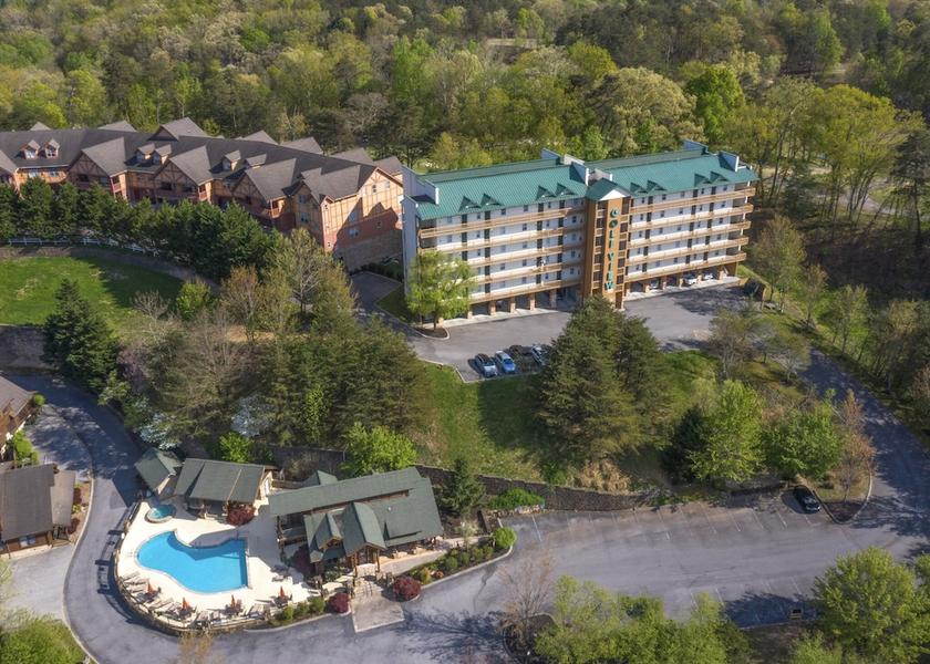 Tennessee Pigeon Forge Exterior Detail