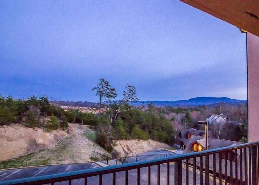 Tennessee Pigeon Forge Property Grounds