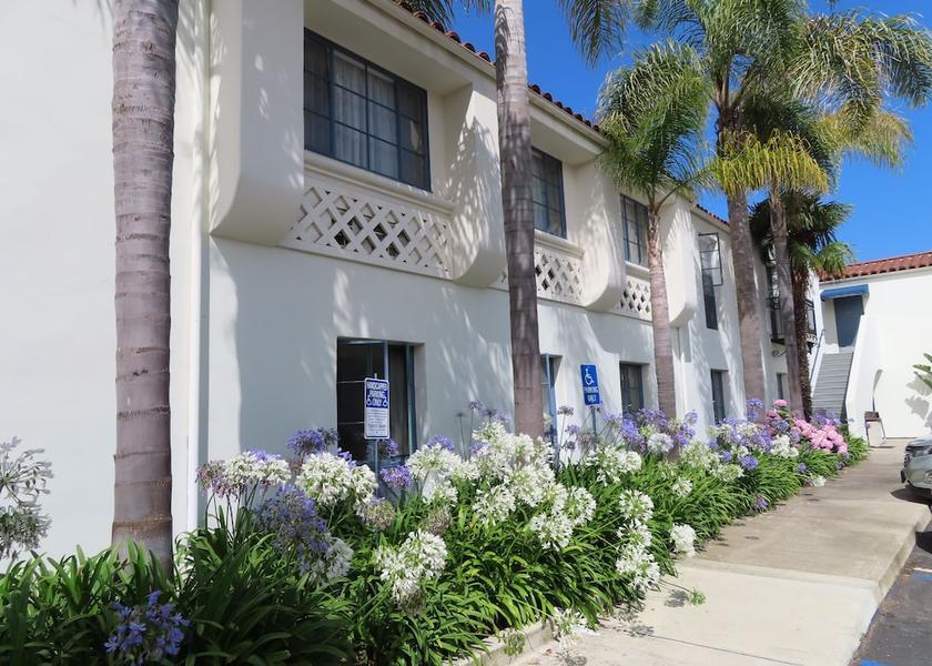 California Santa Barbara Room