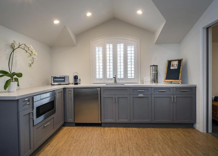 California Santa Barbara Kitchen