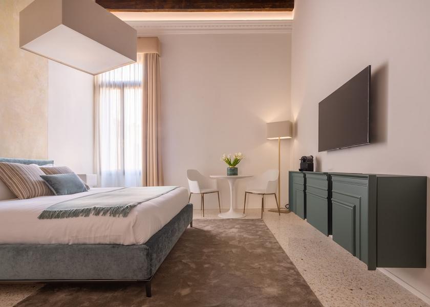 Veneto Venice Room