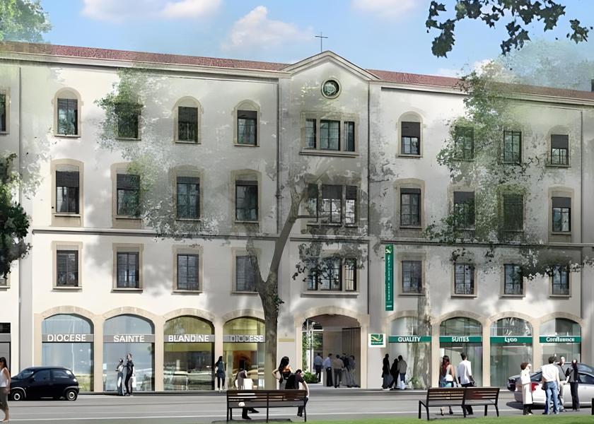 Auvergne-Rhône-Alpes Lyon Hotel Exterior