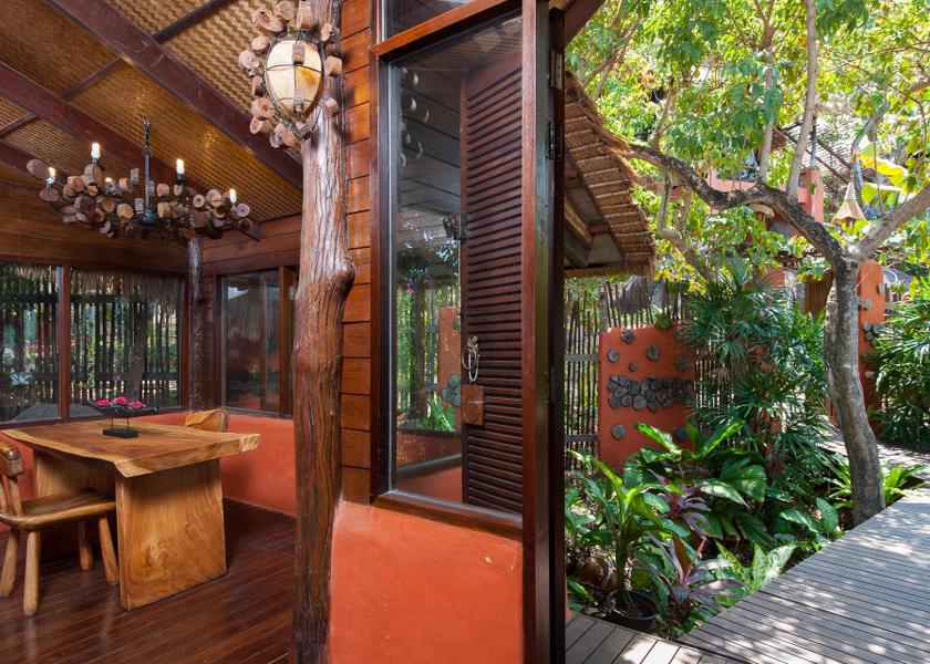 Surat Thani Province Koh Tao Room plan