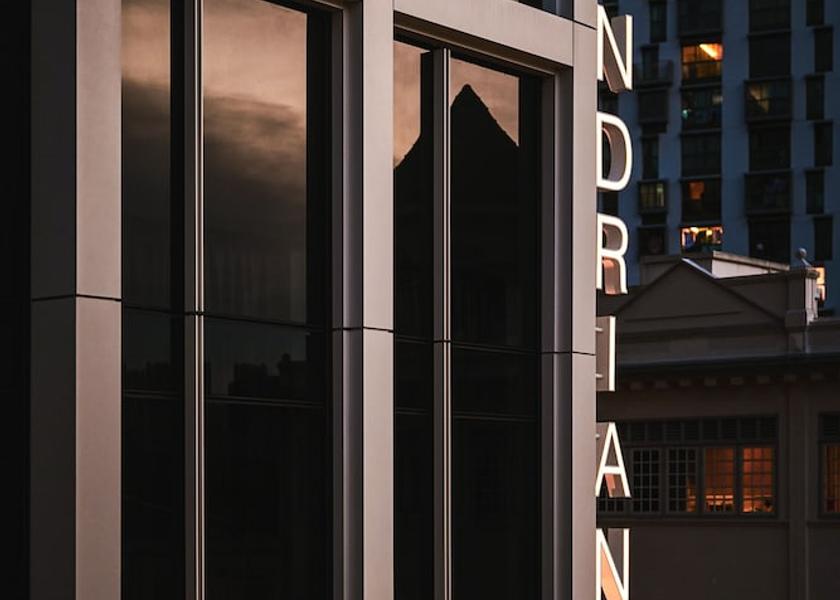  Singapore Exterior Detail