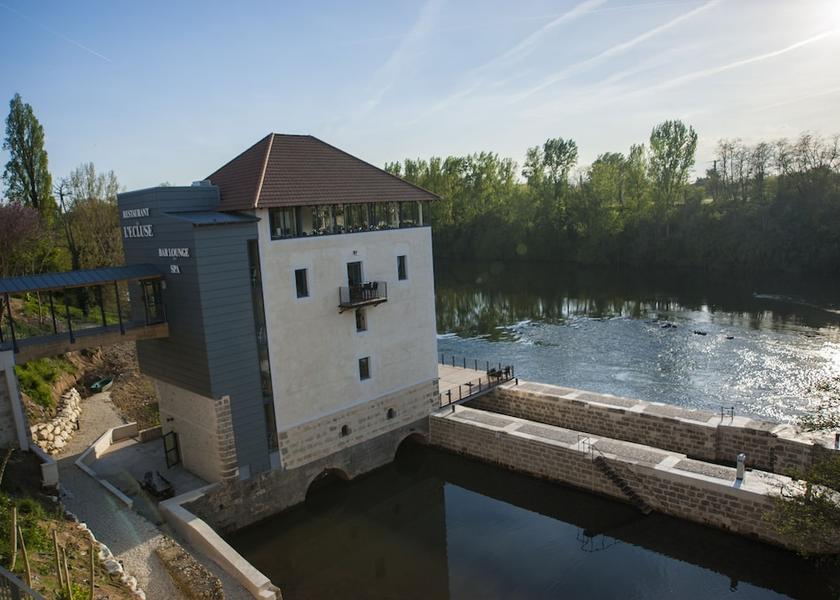 Nouvelle-Aquitaine Villeneuve-sur-Lot Property Grounds