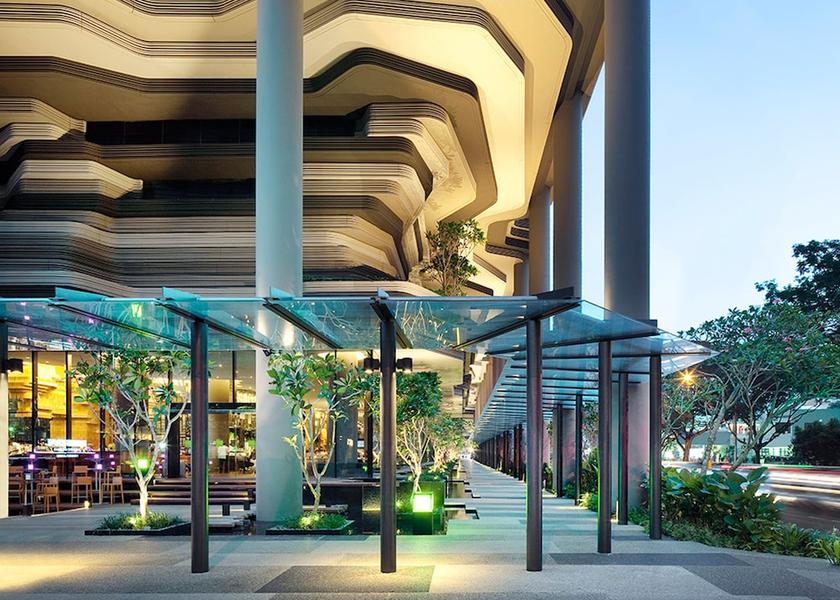  Singapore Exterior detail