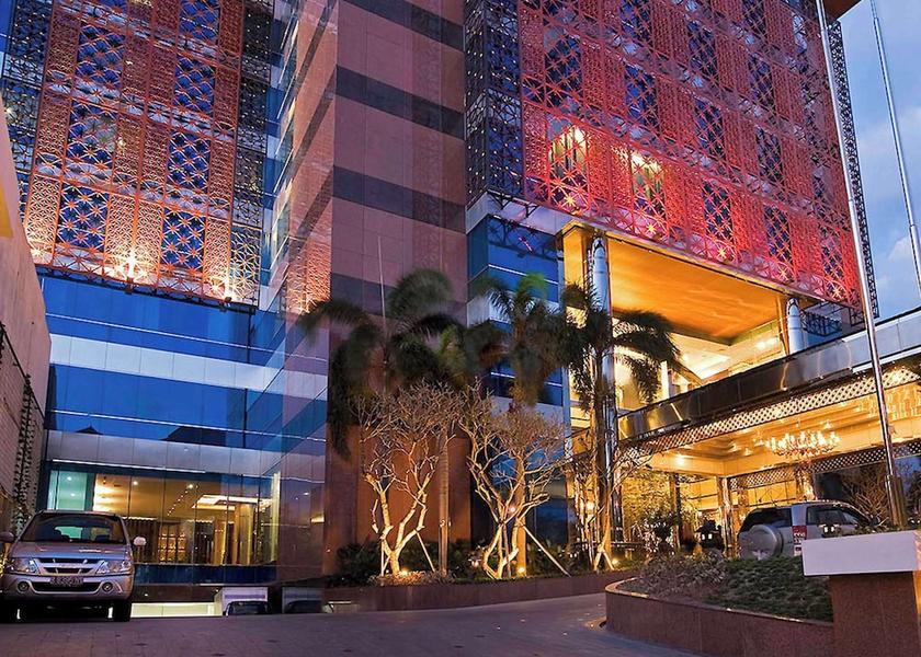 Central Java Solo Exterior Detail