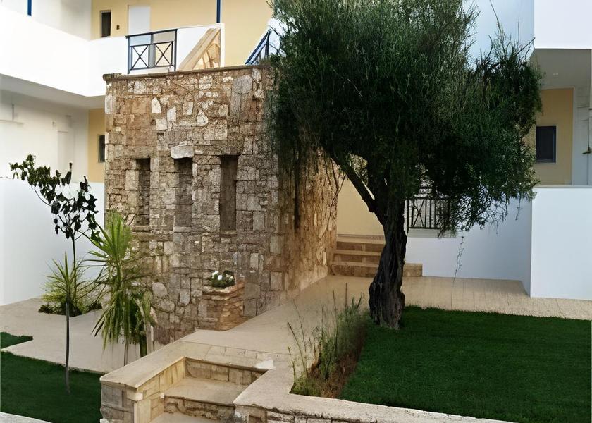 Peloponnese Region Pylos-Nestoras Exterior view