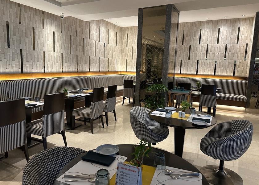 Uttar Pradesh Kanpur Food & Dining