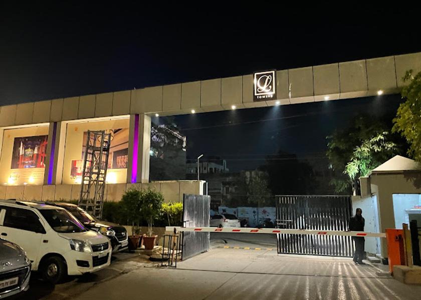 Uttar Pradesh Kanpur Hotel Exterior