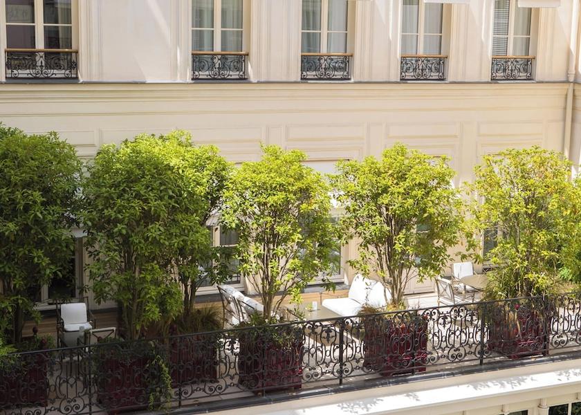 Ile-de-France Paris Terrace/patio