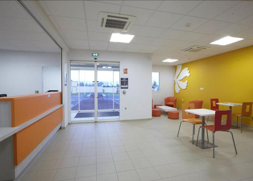 Normandy Saint-Contest Lobby
