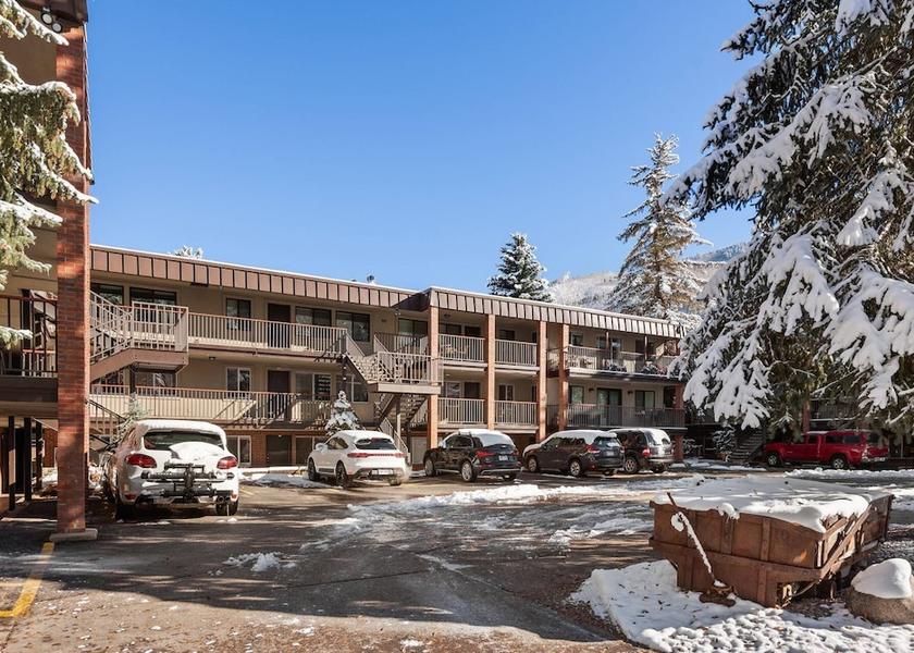 Colorado Aspen Facade