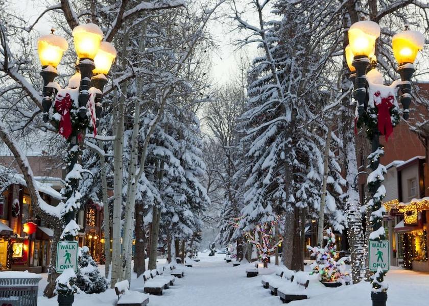 Colorado Aspen Exterior Detail