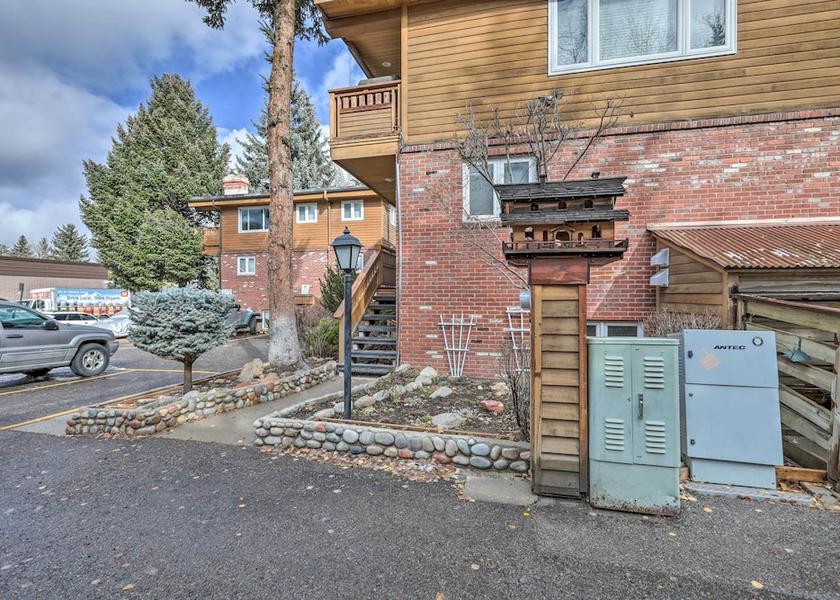 Colorado Aspen Interior Entrance