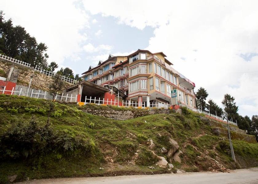 Himachal Pradesh Khajjiar 