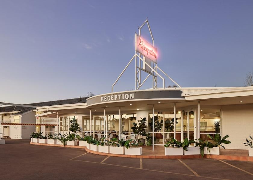 New South Wales West Tamworth Facade