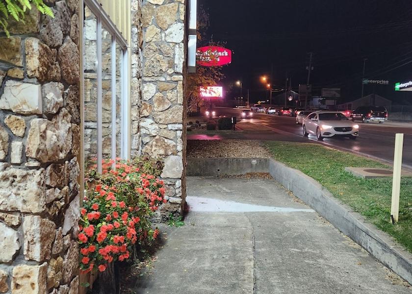 Missouri Branson Exterior Detail