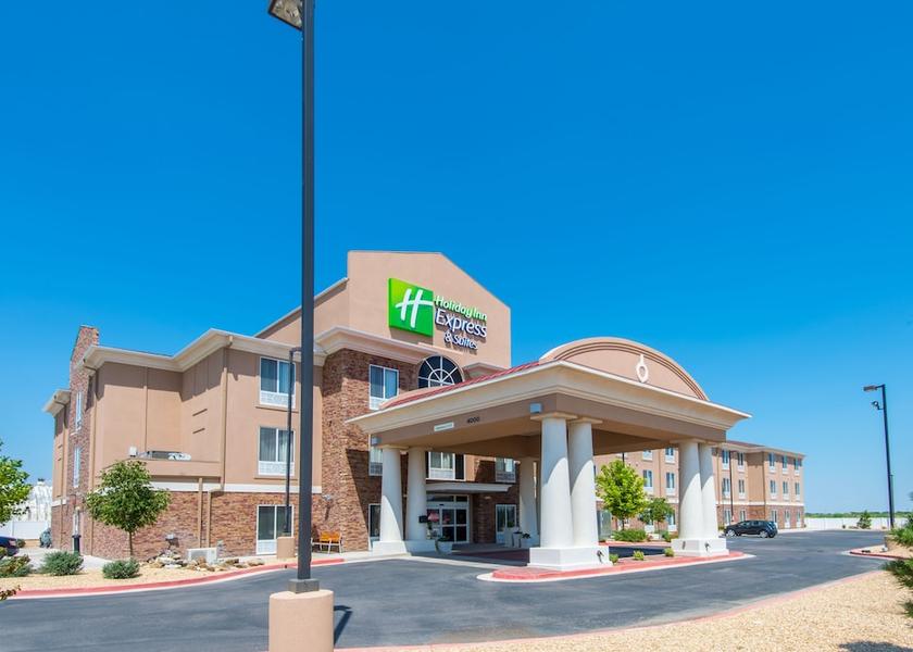 New Mexico Hobbs Exterior Detail