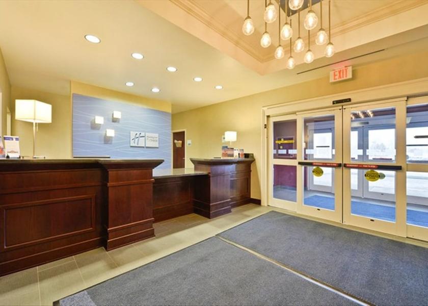 New York Utica Lobby