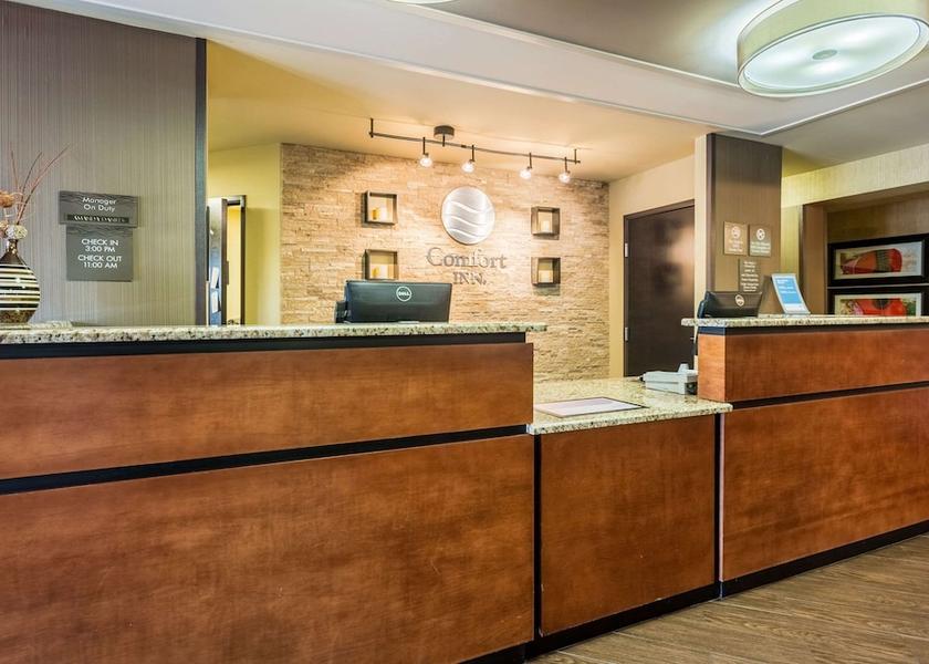 Mississippi Tupelo Lobby