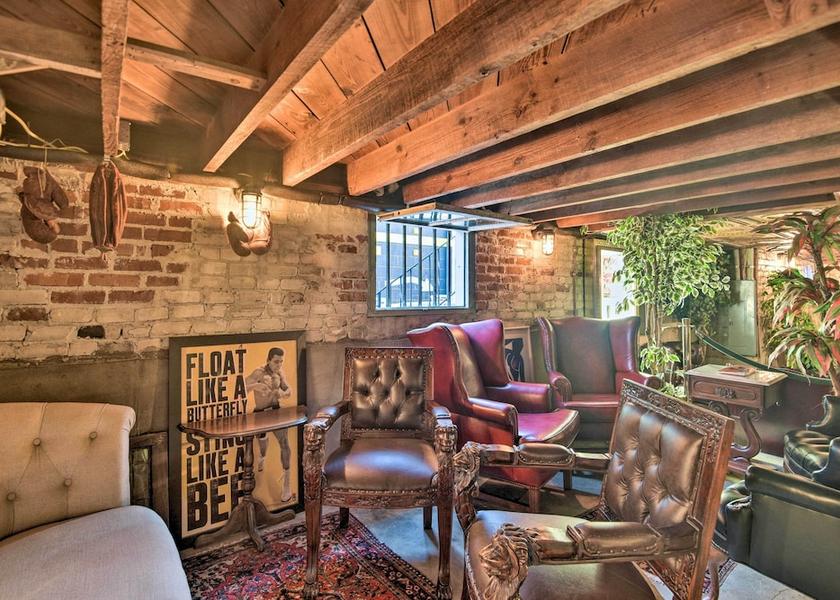 Florida Daytona Beach Interior Entrance