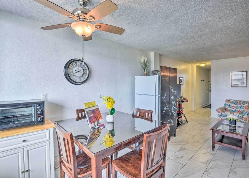 Florida Daytona Beach Interior Entrance