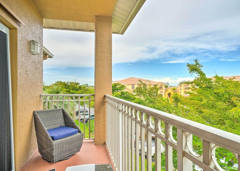 Florida Fort Myers Interior Entrance