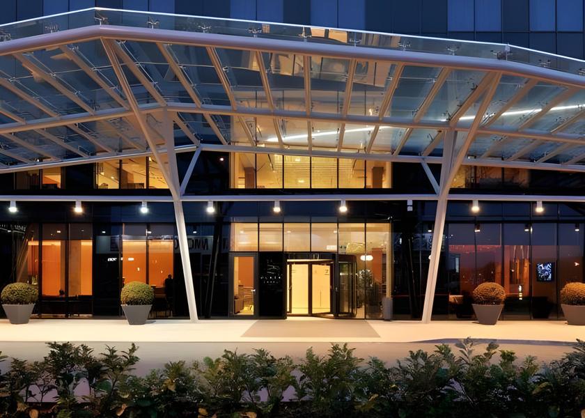  Ljubljana Hotel Exterior