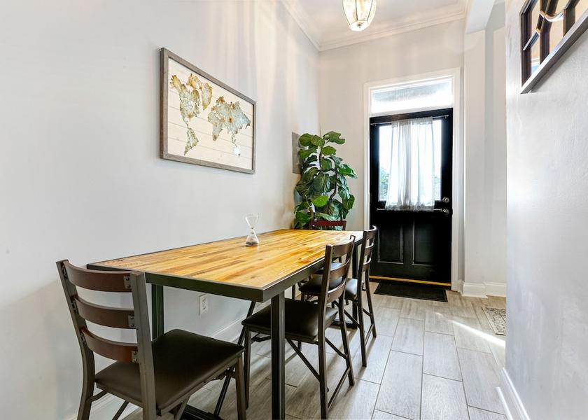 Louisiana New Orleans In-Room Dining