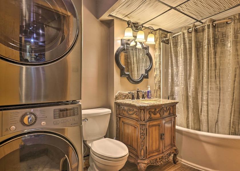 Nebraska Omaha Interior Entrance