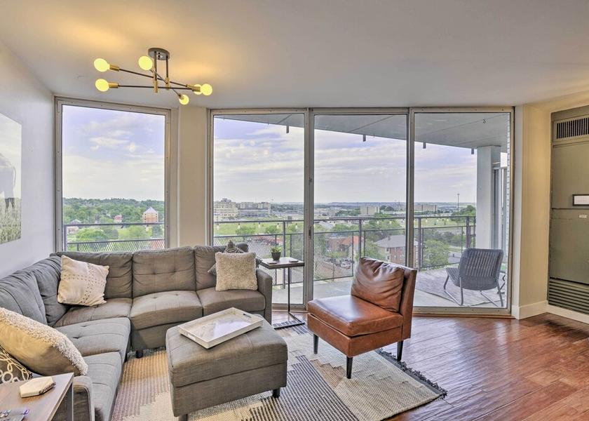 Nebraska Omaha Interior Entrance