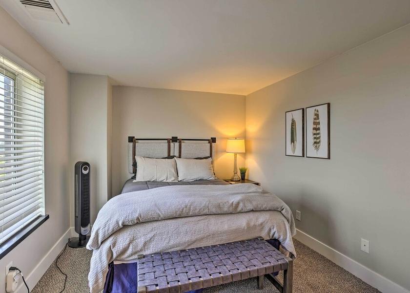 Nebraska Omaha Interior Entrance