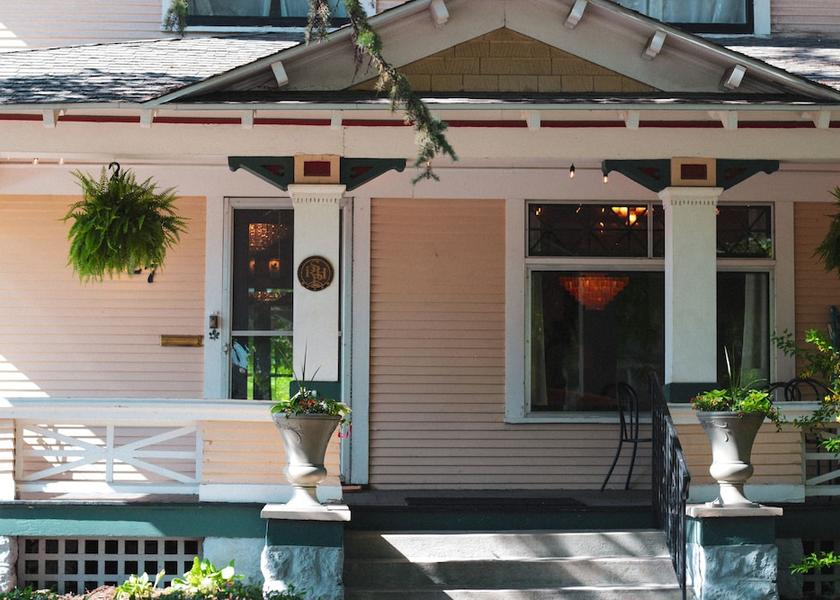 Washington Spokane Facade