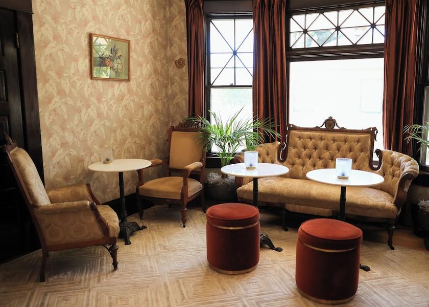 Washington Spokane Living Area