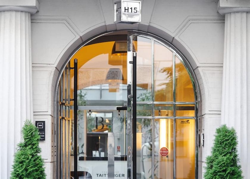 Masovian Voivodeship Warsaw Entrance
