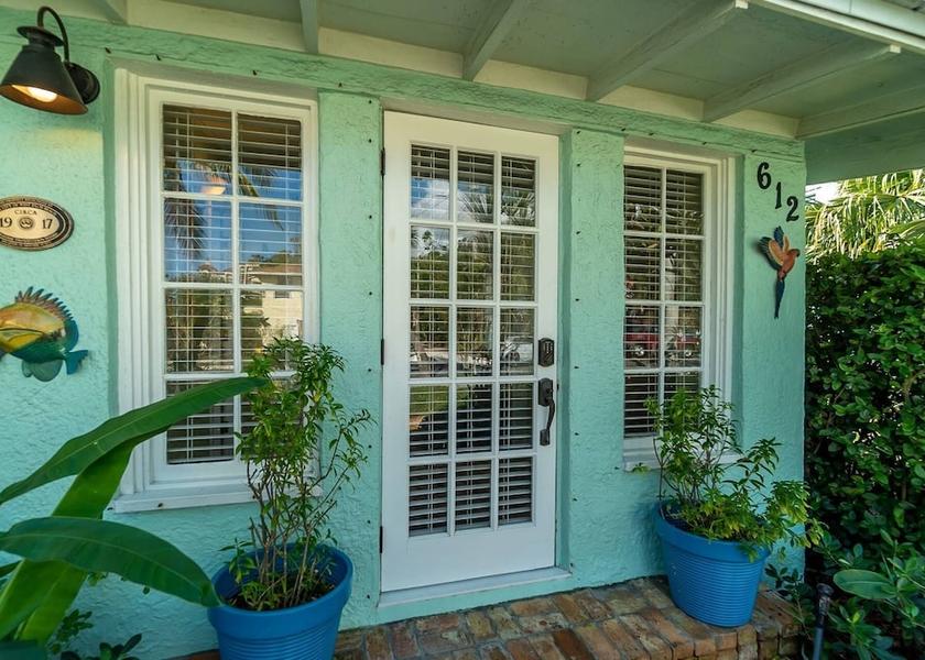 Florida West Palm Beach Exterior Detail