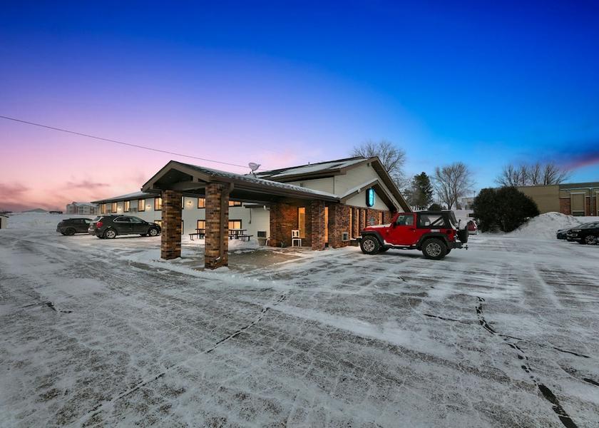 Minnesota Fergus Falls Exterior Detail