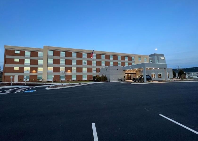 Maine Bangor Exterior Detail