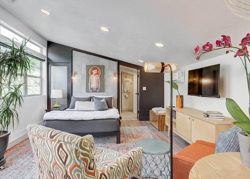 Idaho Boise Interior Entrance