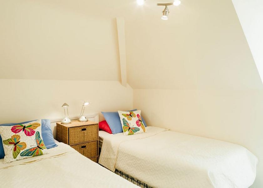 England Penzance Room