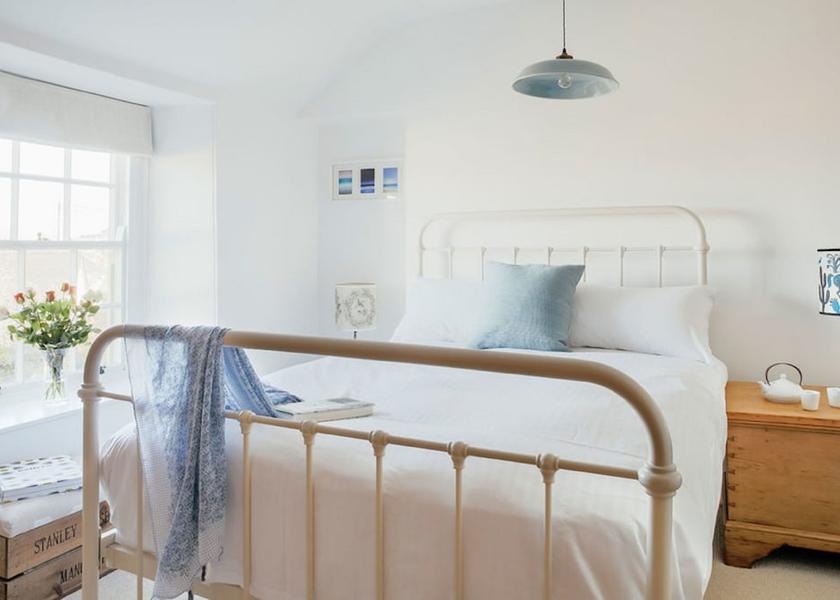 England Penzance Room