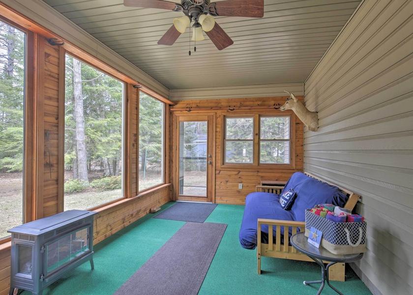 Wisconsin Rhinelander Interior Entrance