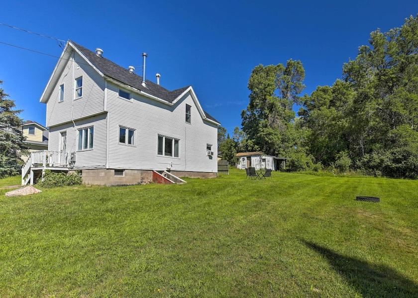 Michigan Ironwood Interior Entrance