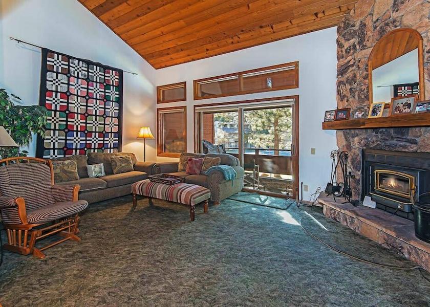 California Mammoth Lakes Living Area